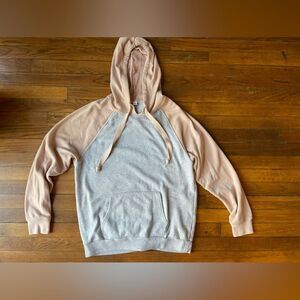 AMERICAN EAGLE medium pink and grey hoodie